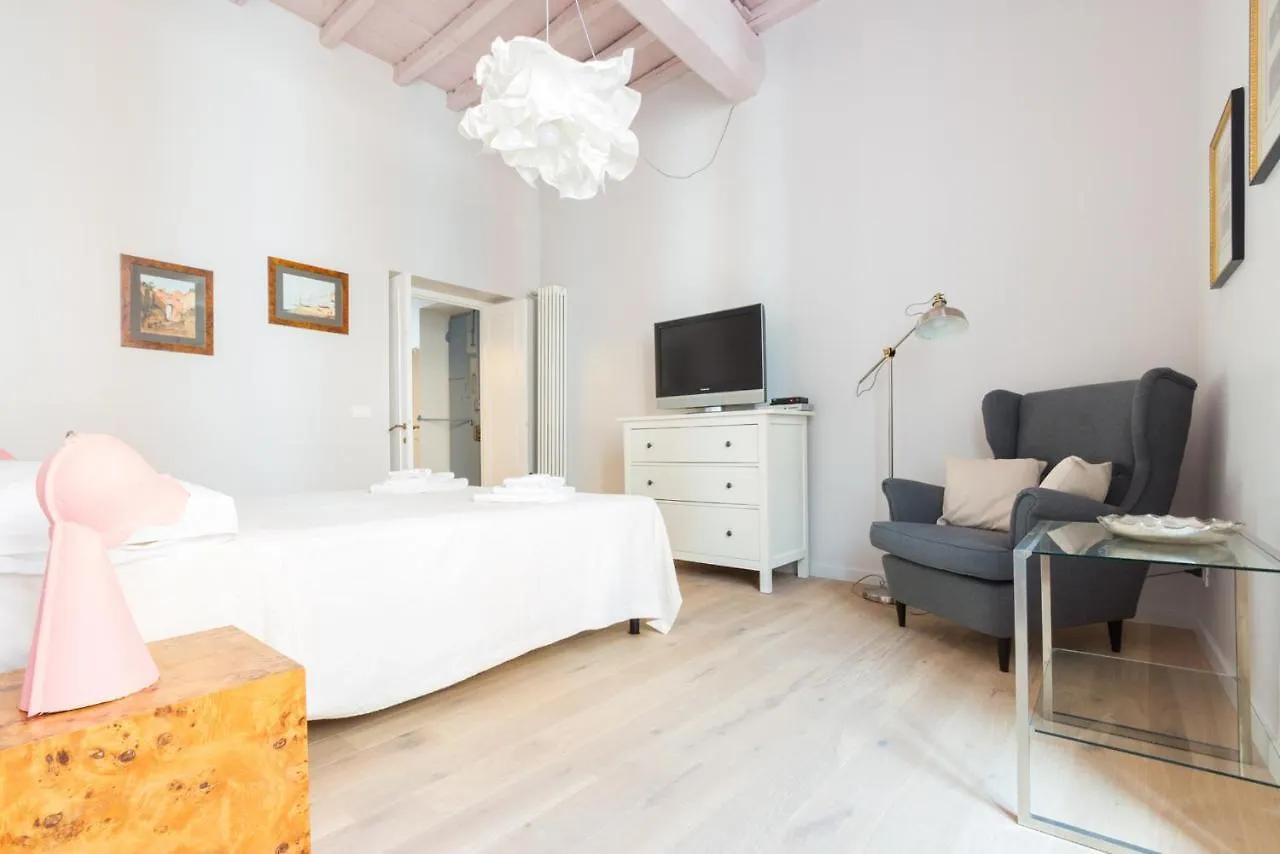 Ideal Apartment D'Ascanio, Piazza Navona Rome